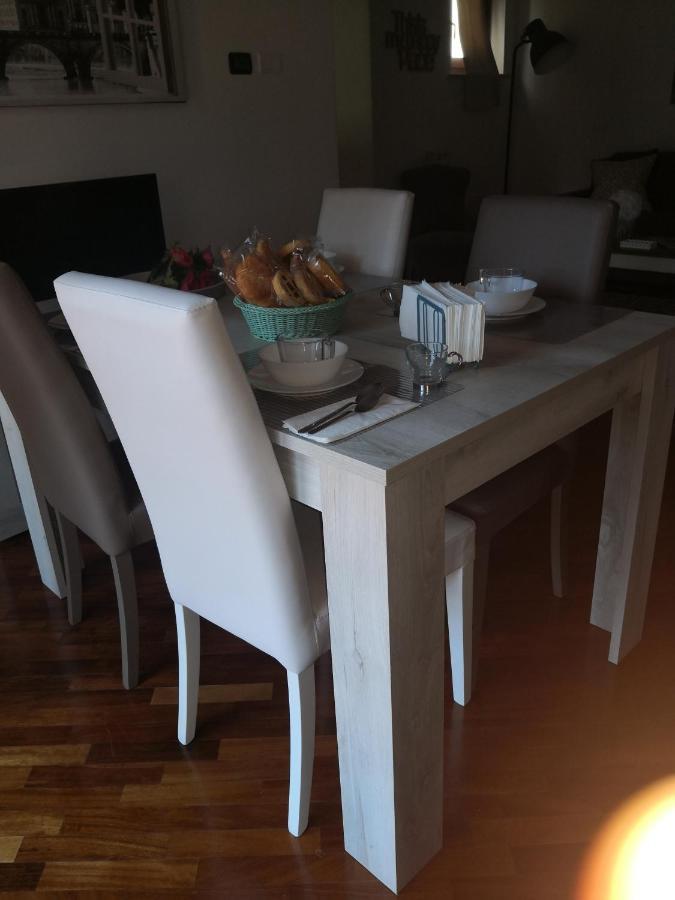 Perugino Apartments Fiumicino Ngoại thất bức ảnh